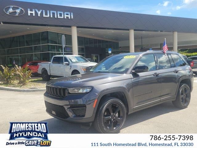 2023 Jeep Grand Cherokee Altitude