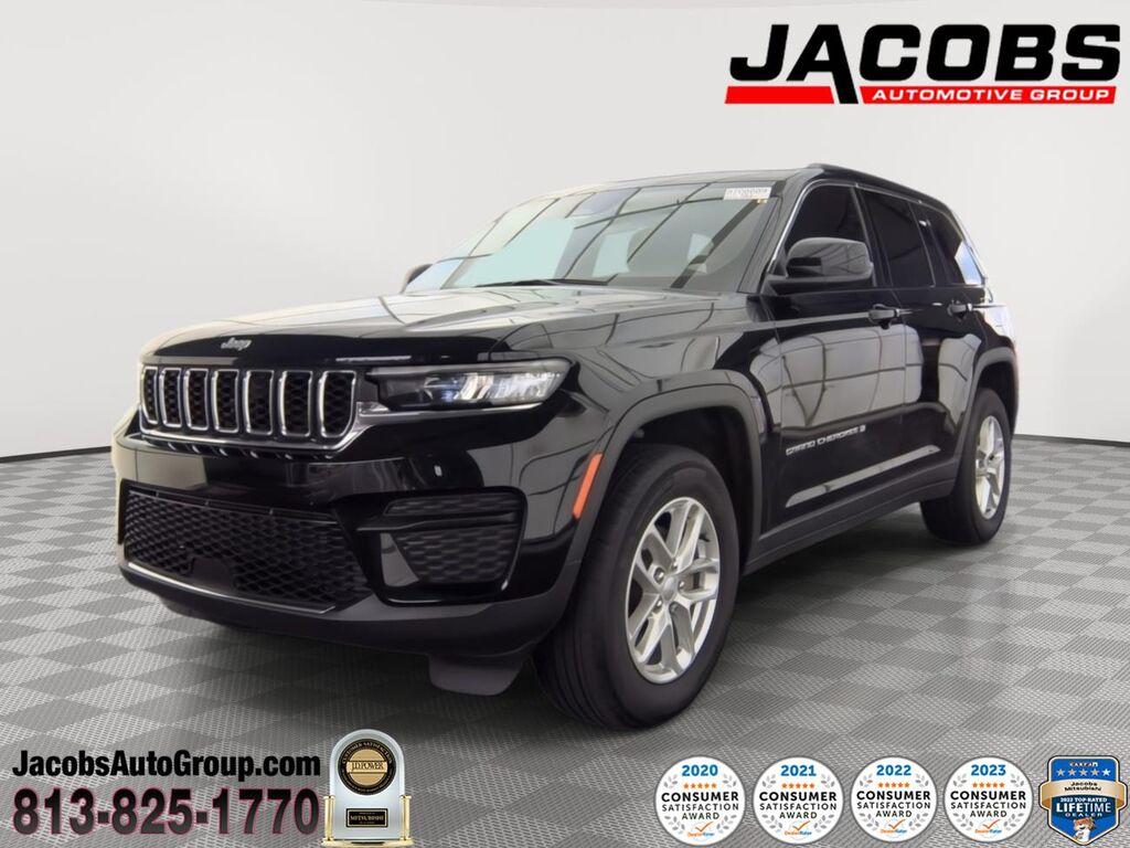2025 Jeep Grand Cherokee Laredo X — photo 1 of 13