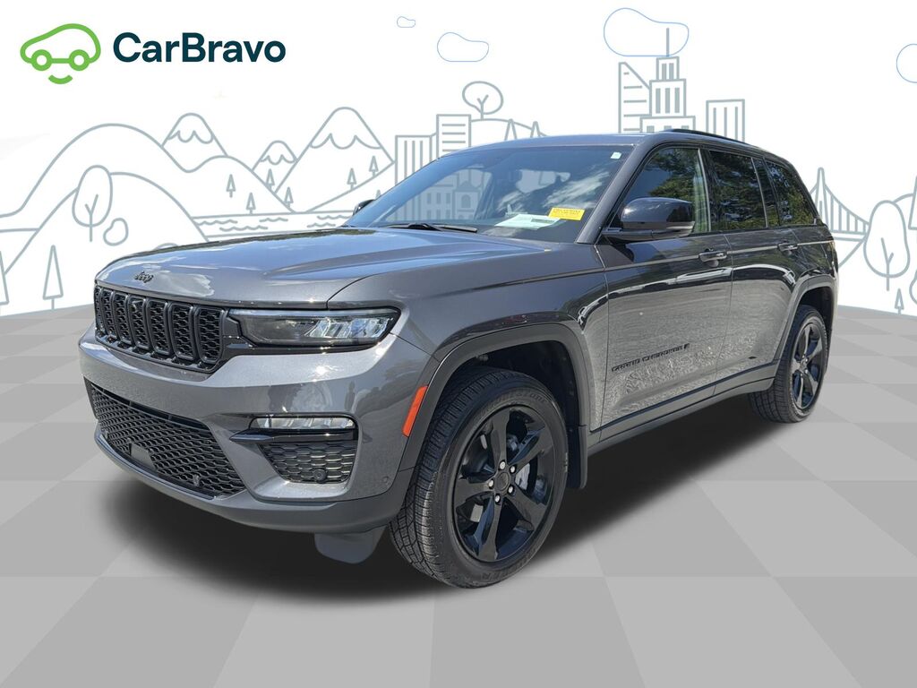 2025 Jeep Grand Cherokee Limited 4x2 — photo 1 of 7