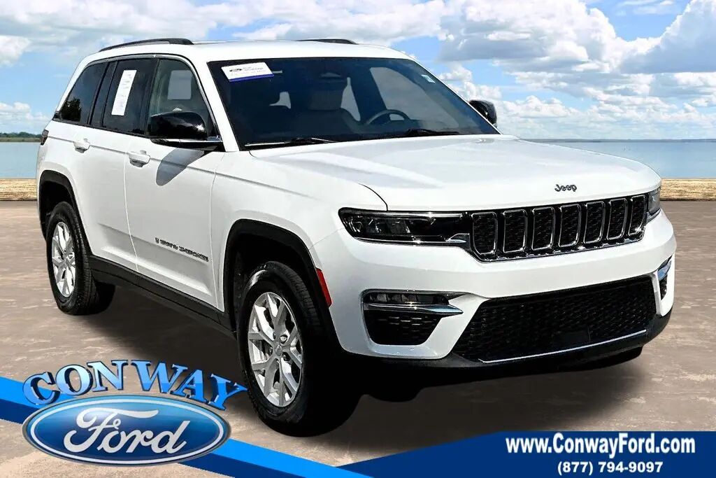 2023 Jeep Grand Cherokee Limited — photo 1 of 12