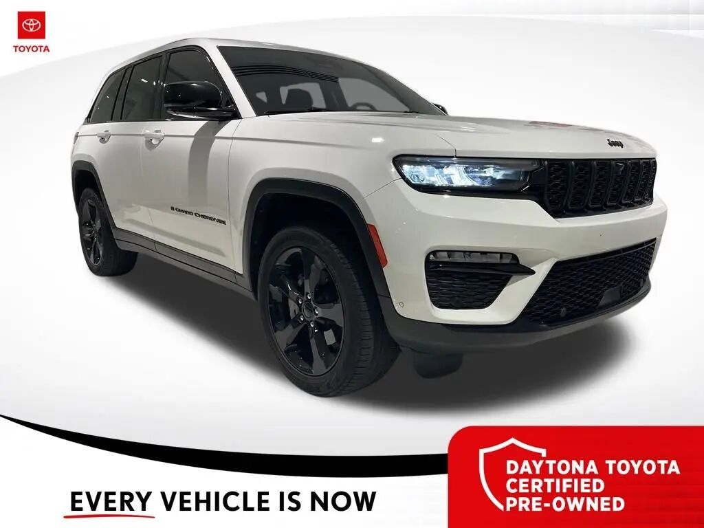2023 Jeep Grand Cherokee Limited — photo 1 of 10