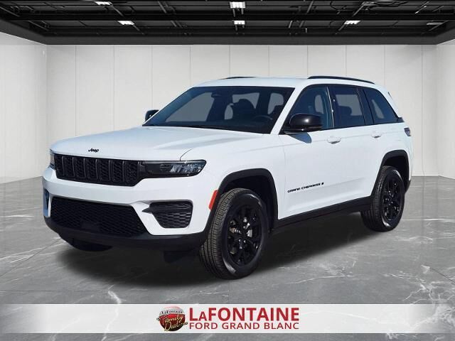 2025 Jeep Grand Cherokee Laredo