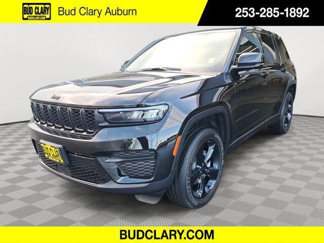 2025 Jeep Grand Cherokee Altitude