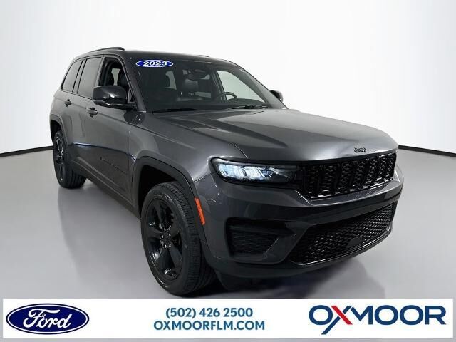 2023 Jeep Grand Cherokee Laredo