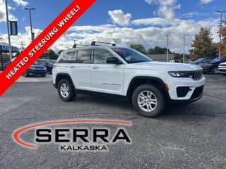 2022 Jeep Grand Cherokee Laredo
