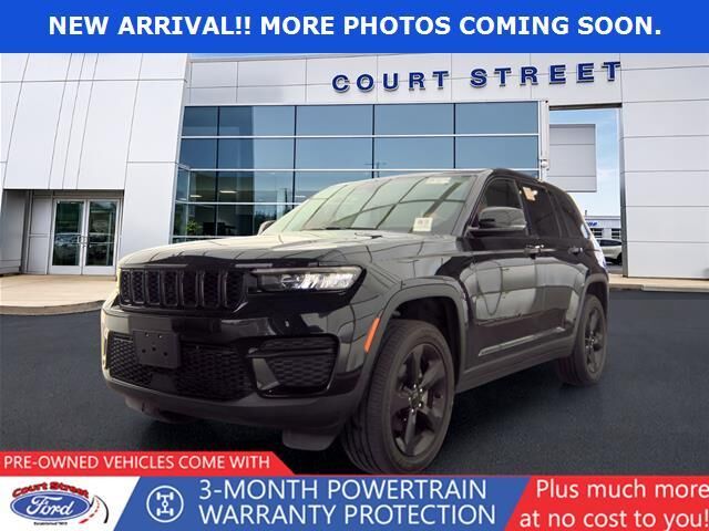 2023 Jeep Grand Cherokee Laredo
