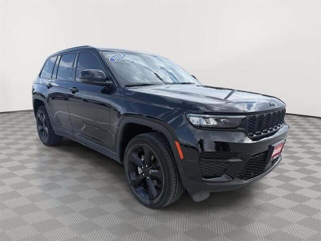 2024 Jeep Grand Cherokee Laredo