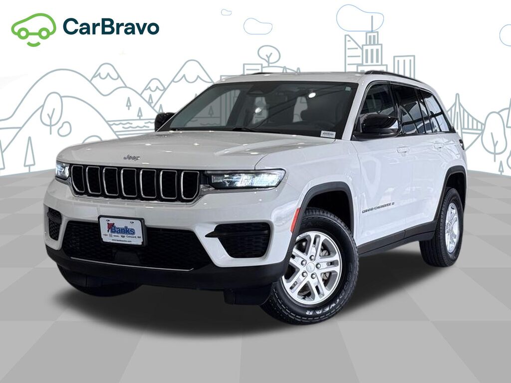 2023 Jeep Grand Cherokee Laredo 4x4 — photo 1 of 7