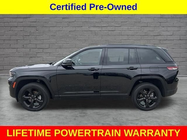 2023 Jeep Grand Cherokee Laredo