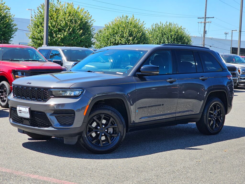 2024 Jeep Grand Cherokee Altitude X — photo 1 of 13