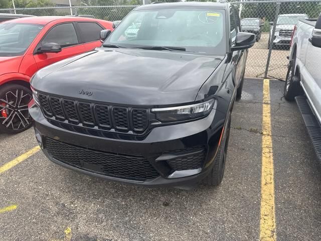 2024 Jeep Grand Cherokee Altitude X