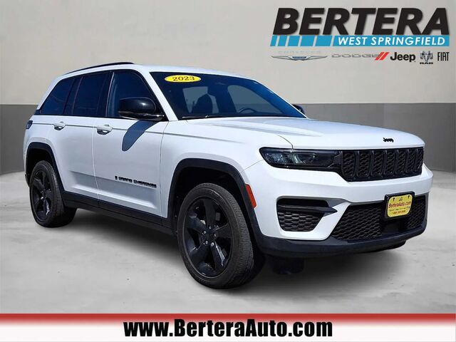 2023 Jeep Grand Cherokee Altitude