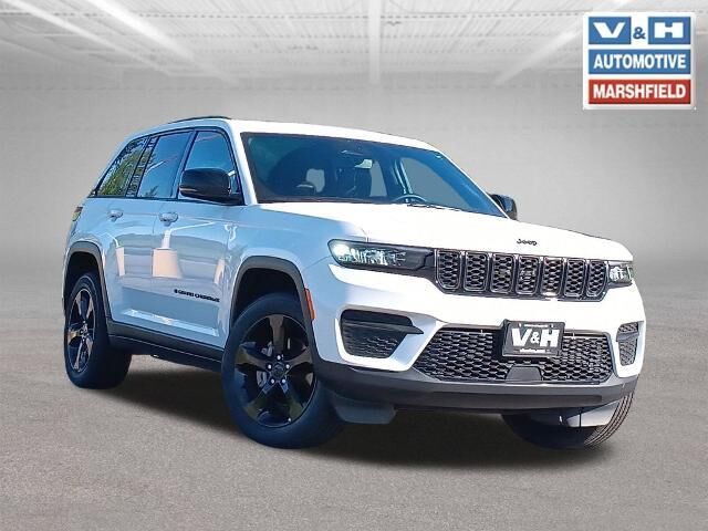 2023 Jeep Grand Cherokee Laredo
