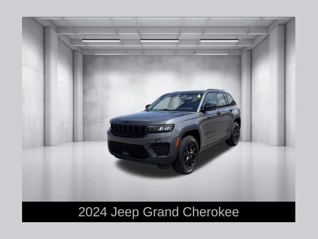2024 Jeep Grand Cherokee Altitude — photo 1 of 1