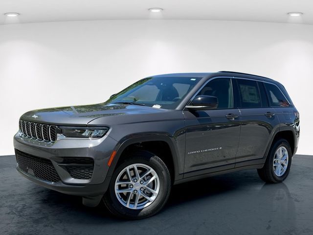 2026 Jeep Grand Cherokee Laredo X — photo 1 of 1