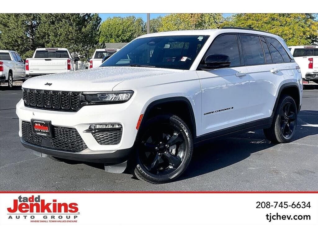 2024 Jeep Grand Cherokee Limited — photo 1 of 1