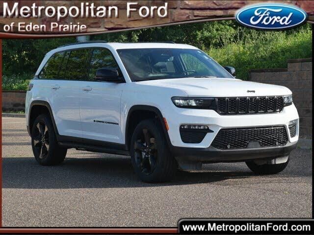 2024 Jeep Grand Cherokee Limited — photo 1 of 1