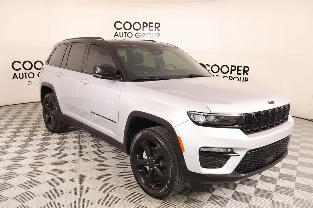 2024 Jeep Grand Cherokee Limited — photo 1 of 4