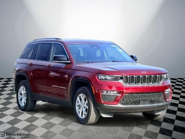 2022 Jeep Grand Cherokee Limited — photo 1 of 10
