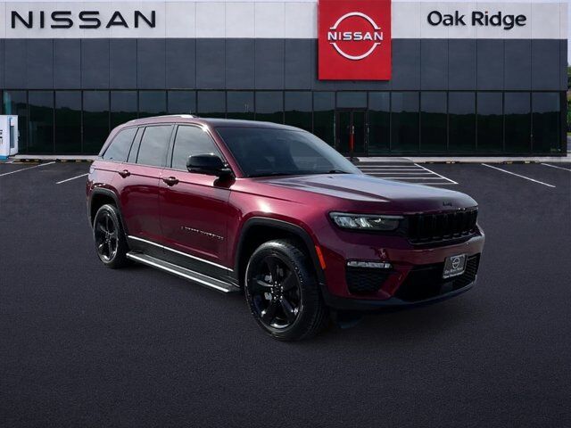 2023 Jeep Grand Cherokee Limited — photo 1 of 13