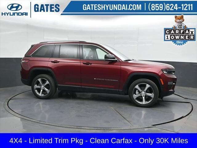 2023 Jeep Grand Cherokee Limited — photo 1 of 26