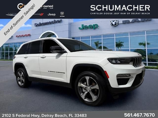 2023 Jeep Grand Cherokee Limited — photo 1 of 26