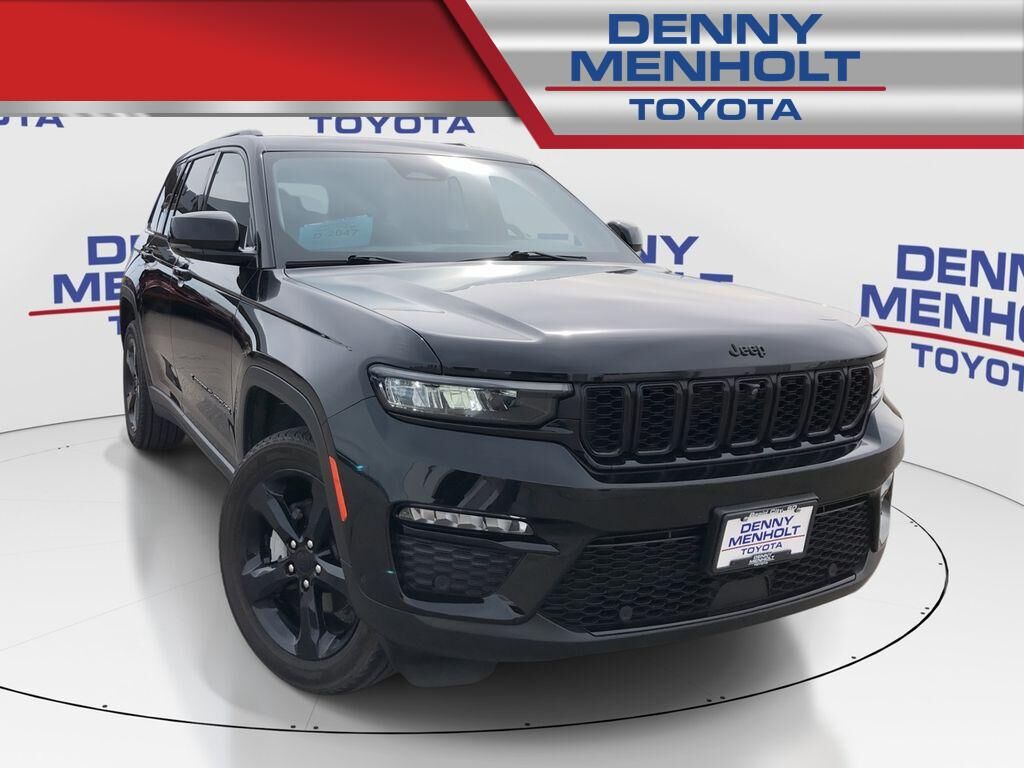 2023 Jeep Grand Cherokee — photo 1 of 13