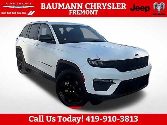 2024 Jeep Grand Cherokee Limited — photo 1 of 13