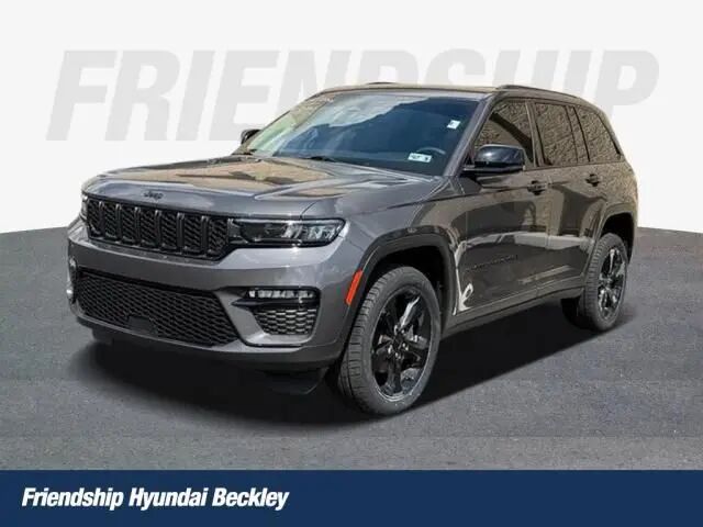 2024 Jeep Grand Cherokee Limited — photo 1 of 13