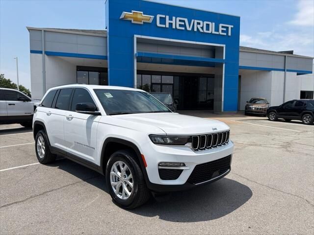 2023 Jeep Grand Cherokee Limited — photo 1 of 20