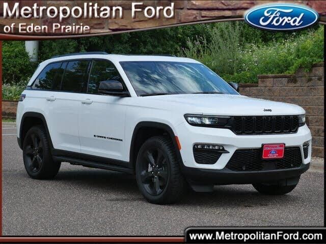 2024 Jeep Grand Cherokee Limited — photo 1 of 1