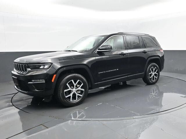 2023 Jeep Grand Cherokee Limited — photo 1 of 14