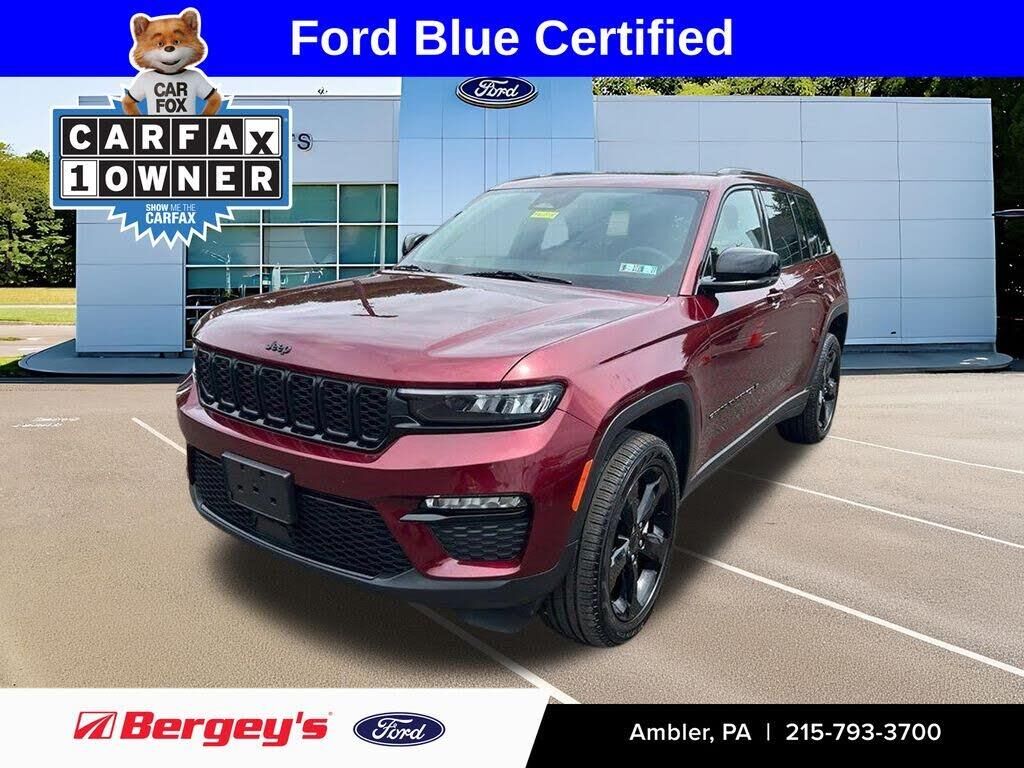 2024 Jeep Grand Cherokee Limited — photo 1 of 1