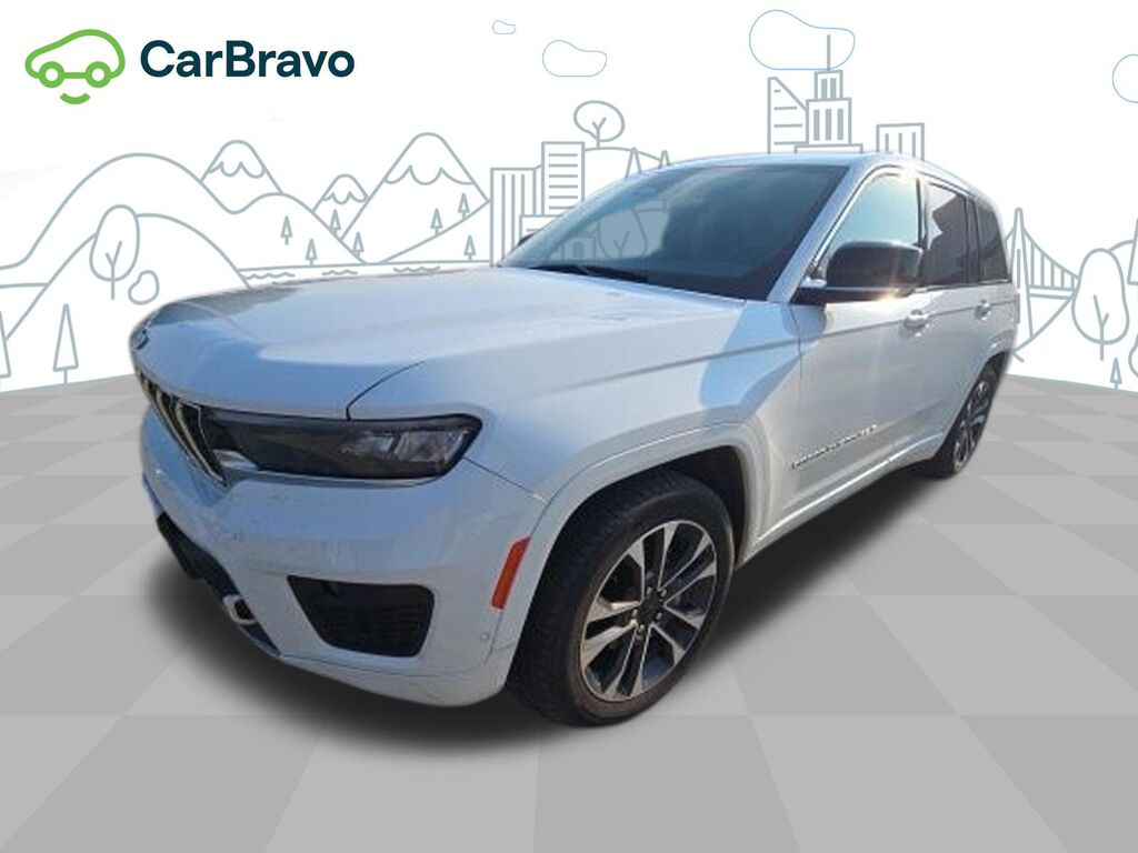 2023 Jeep Grand Cherokee Overland — photo 1 of 6