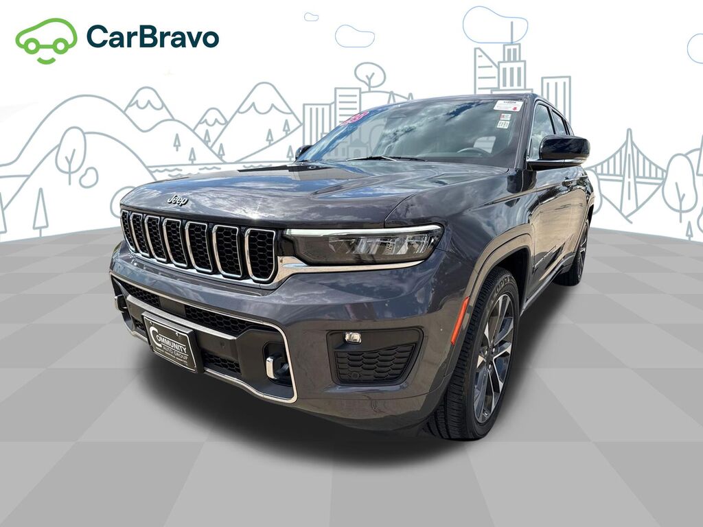 2023 Jeep Grand Cherokee Overland 4x4 — photo 1 of 6