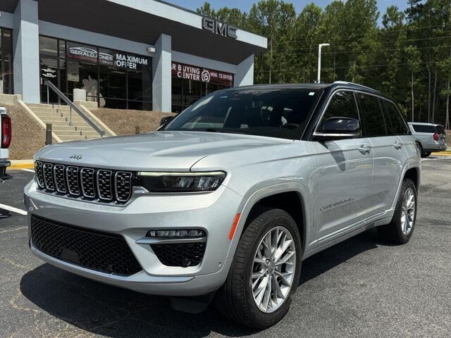 2023 Jeep Grand Cherokee Summit