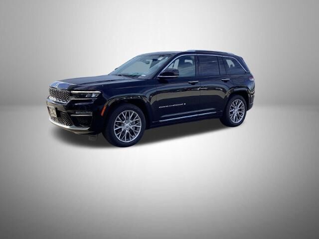 2023 Jeep Grand Cherokee Summit