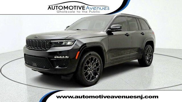 2025 Jeep Grand Cherokee Summit Reserve