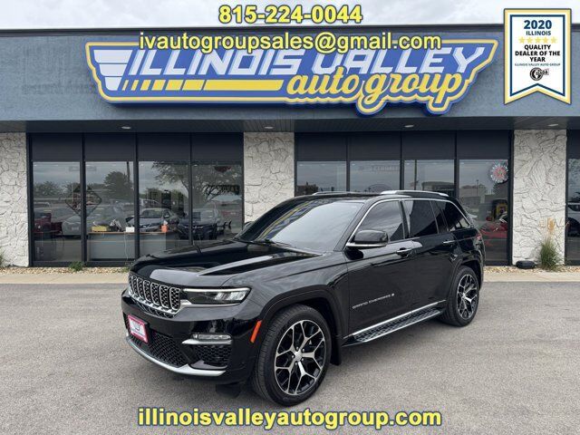 2023 Jeep Grand Cherokee Summit Reserve