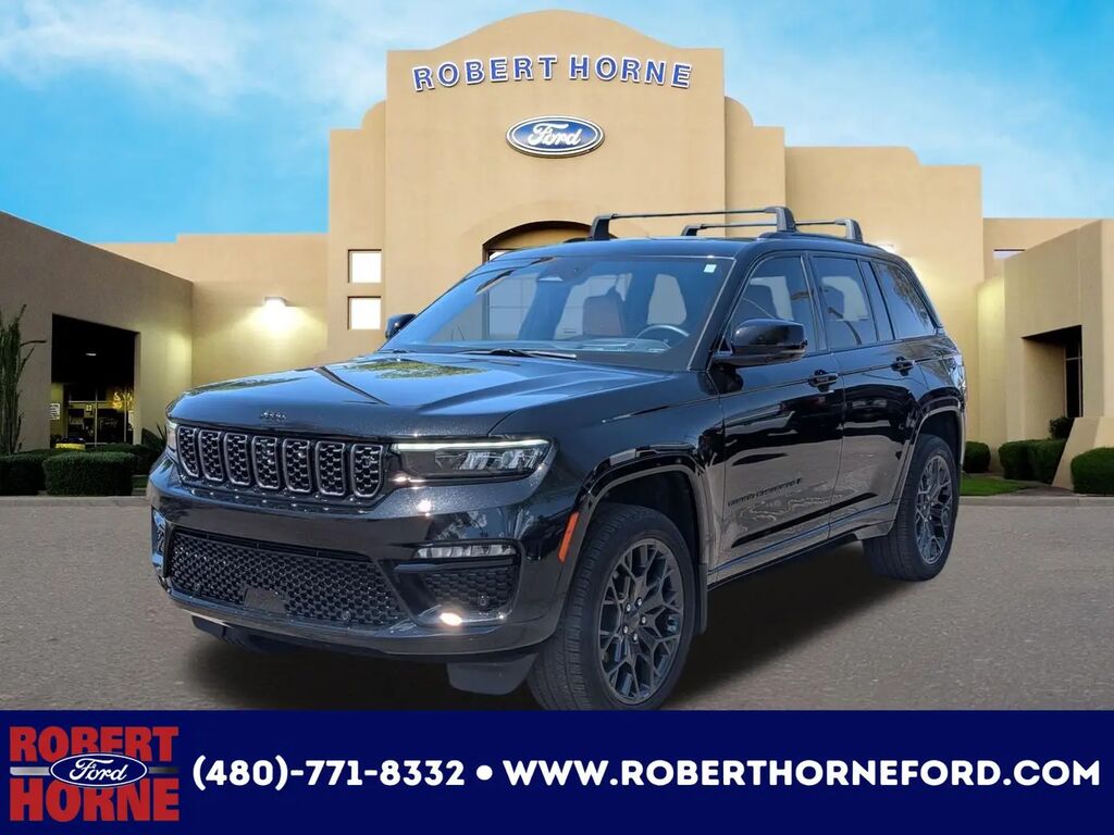 2025 Jeep Grand Cherokee Summit — photo 1 of 26