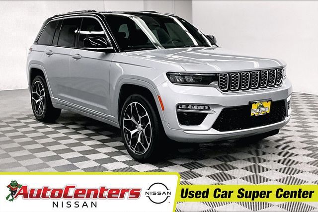 2024 Jeep Grand Cherokee Summit Reserve — photo 1 of 12
