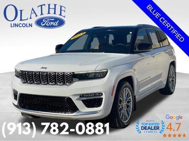 2022 Jeep Grand Cherokee Summit