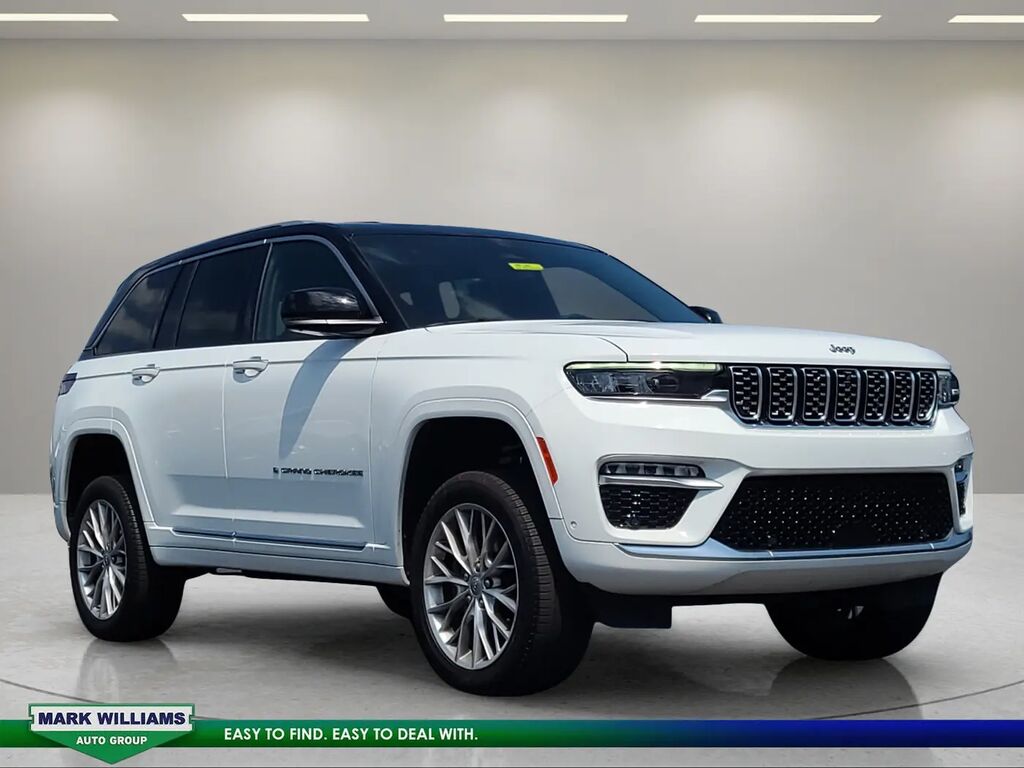 2023 Jeep Grand Cherokee Summit — photo 1 of 13