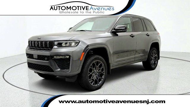 2026 Jeep Grand Cherokee Summit