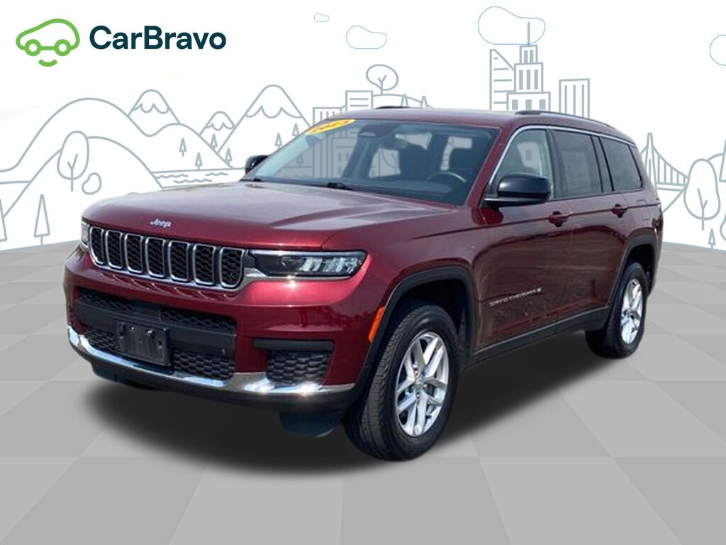 2023 Jeep Grand Cherokee L Laredo — photo 1 of 7