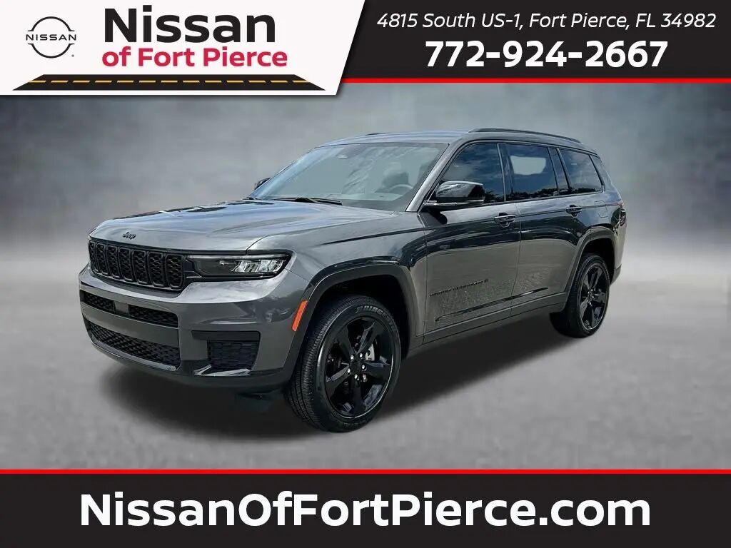 2025 Jeep Grand Cherokee L Laredo — photo 1 of 13