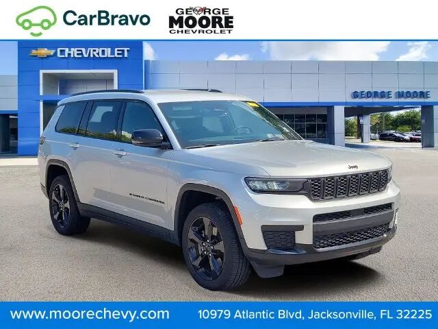 2023 Jeep Grand Cherokee L Altitude
