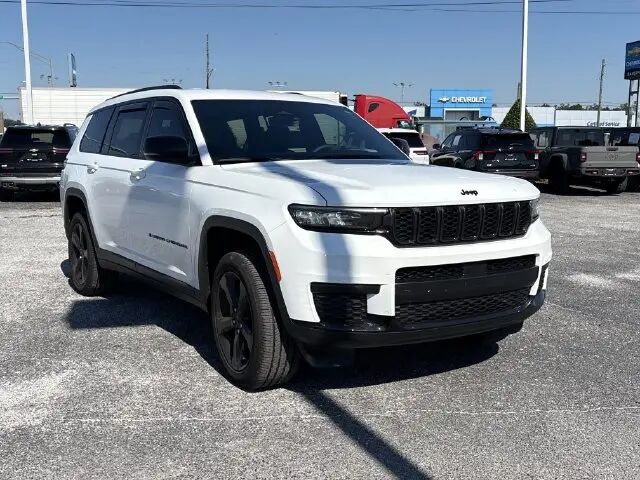 2025 Jeep Grand Cherokee L Altitude