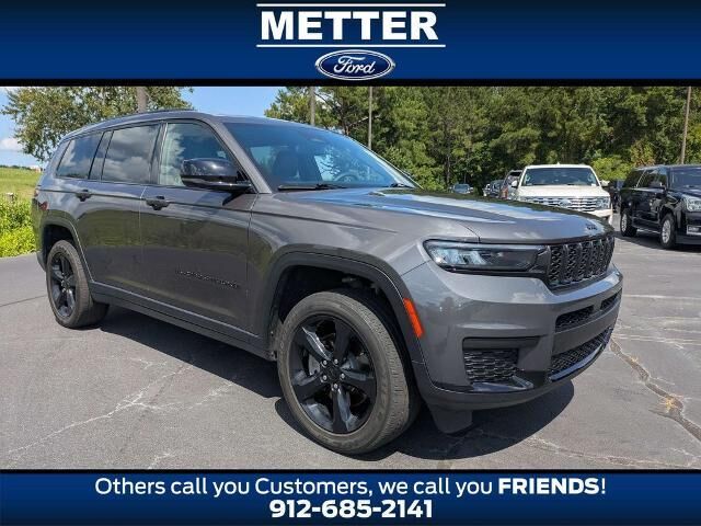 2024 Jeep Grand Cherokee L Laredo — photo 1 of 26