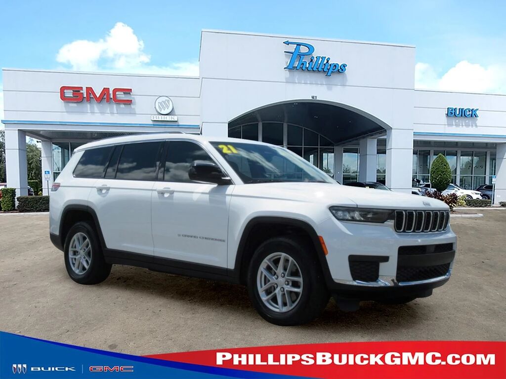2021 Jeep Grand Cherokee L Laredo — photo 1 of 13